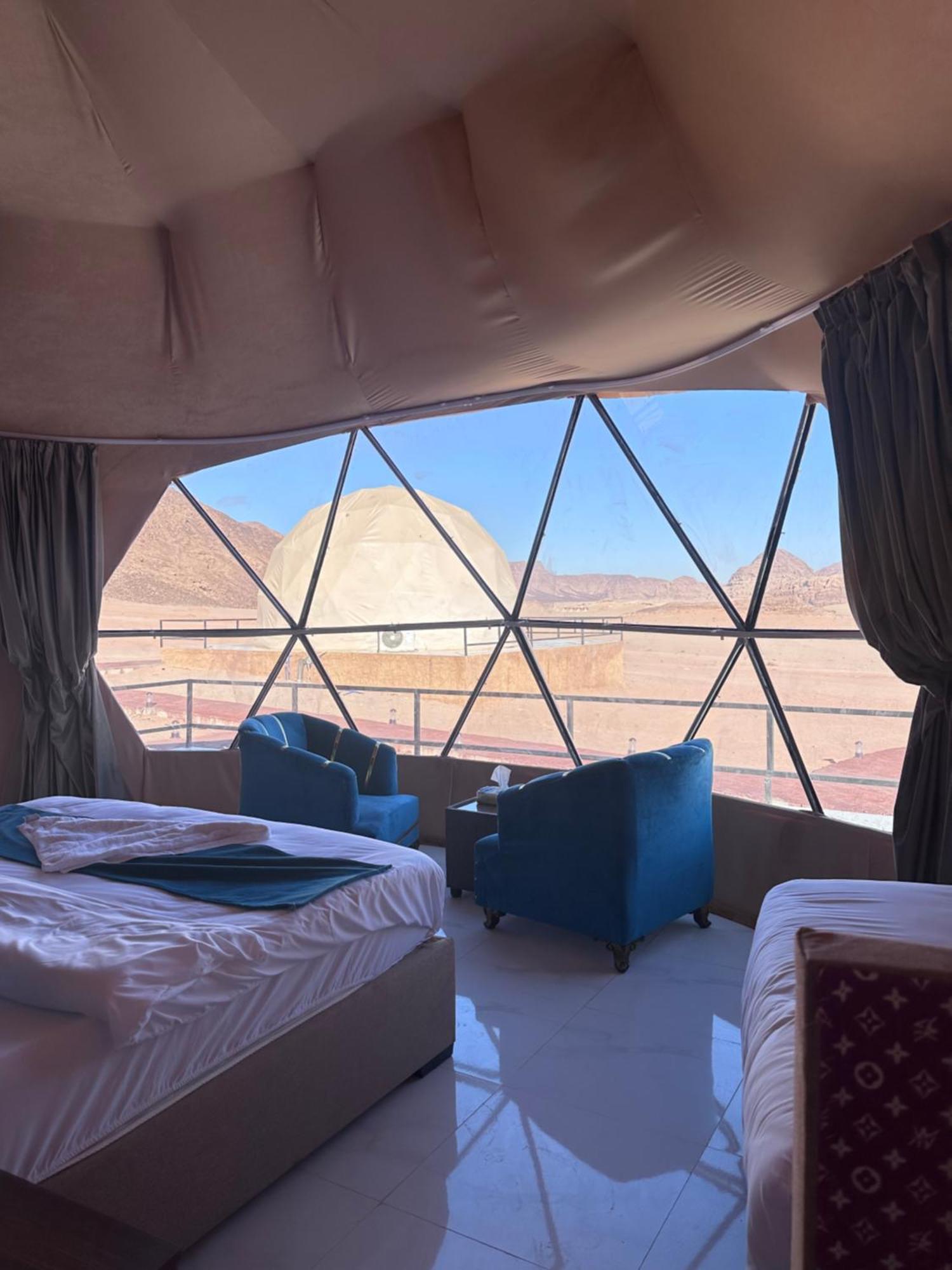 Rum Victoria Luxury Camp Вади-Рам Экстерьер фото