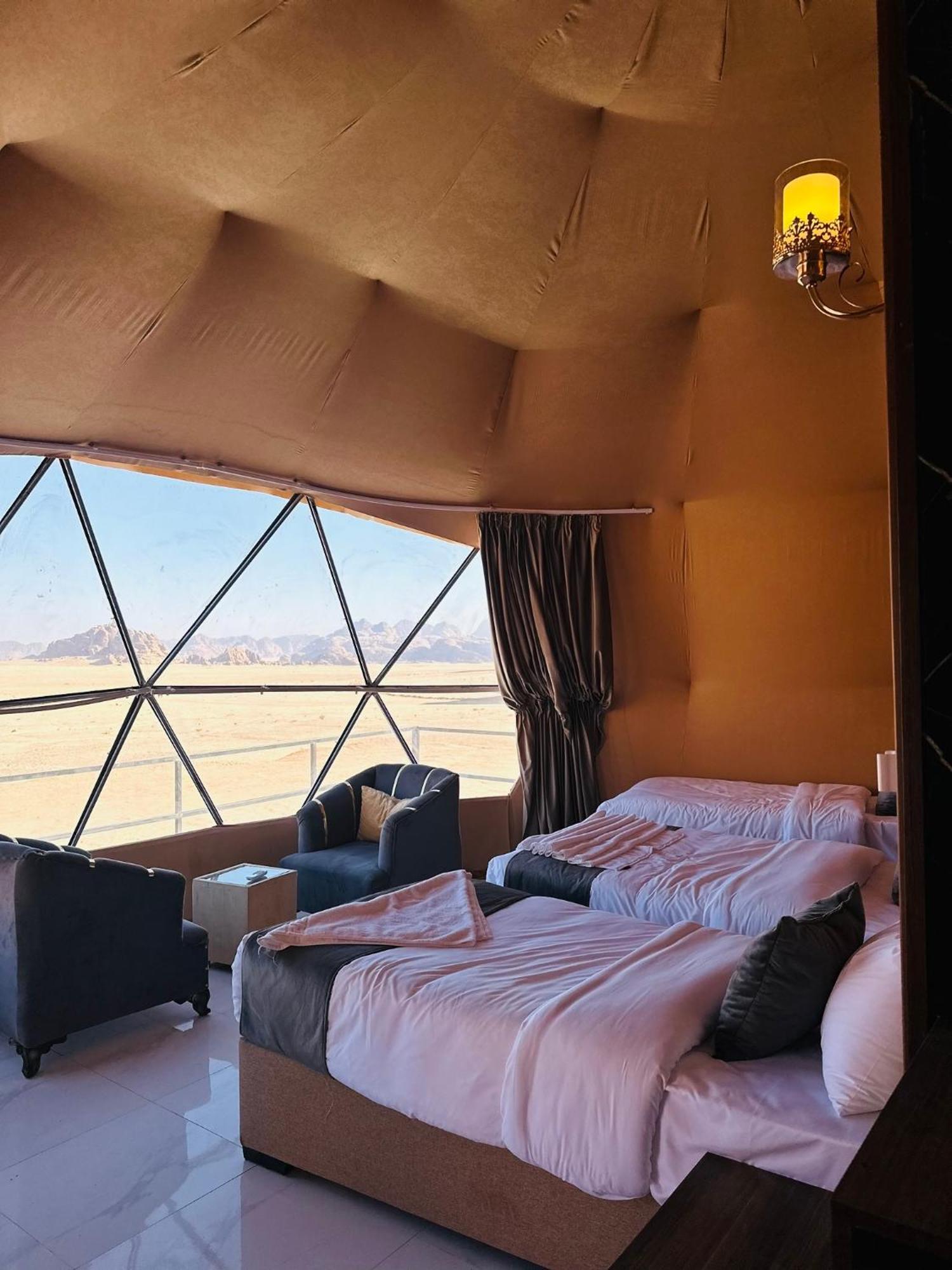Rum Victoria Luxury Camp Вади-Рам Экстерьер фото