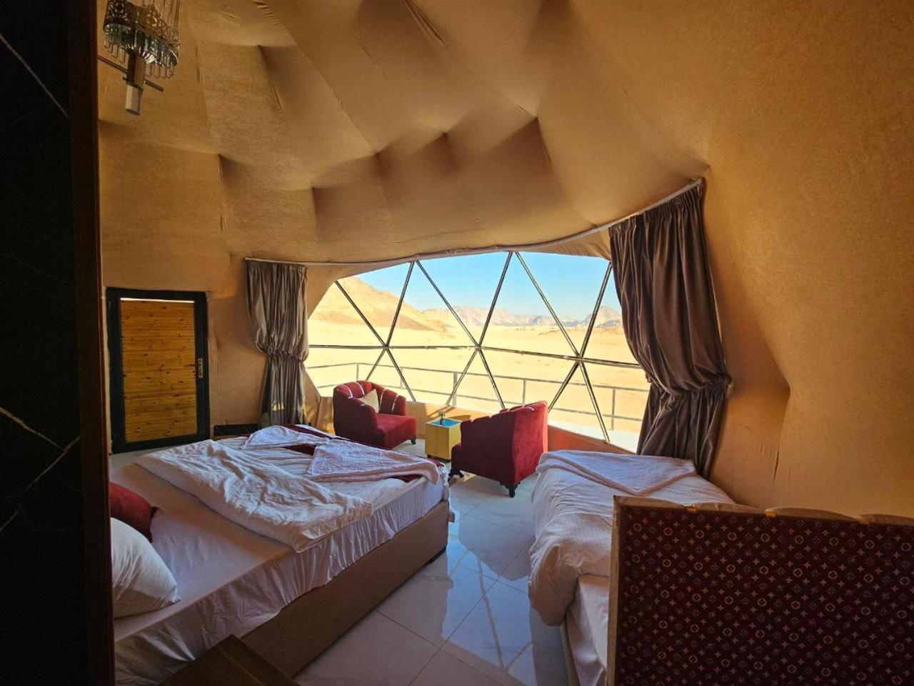 Rum Victoria Luxury Camp Вади-Рам Экстерьер фото