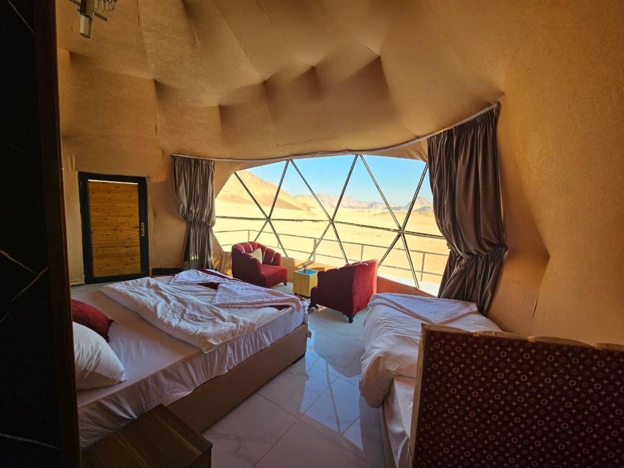 Rum Victoria Luxury Camp Вади-Рам Экстерьер фото